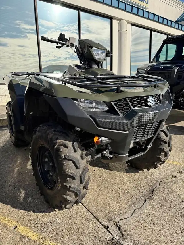 2023 SUZUKI KINGQUAD 750 AXI-GREEN! in ATVs in Sudbury - Image 2
