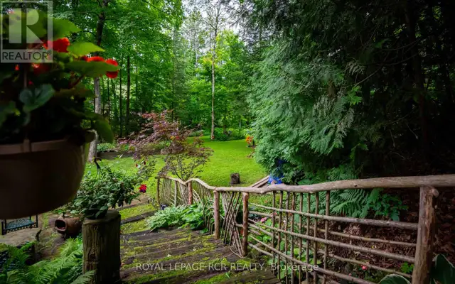 308392 HOCKLEY ROAD Mono, Ontario in Houses for Sale in Oakville / Halton Region - Image 5