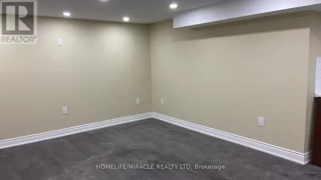 BASEMENT - 25 THORNRIDGE CRESCENT Kitchener, Ontario in Long Term Rentals in Kitchener / Waterloo - Image 6
