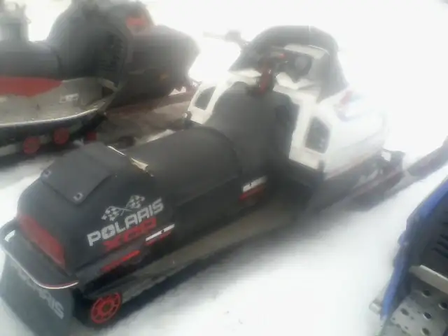 YAMAHA.CAT.TRIPLE'S,XCR440,ICE.FISHING+KIDS.SLEDS.CALL7802409380 in Snowmobiles in Edmonton - Image 4