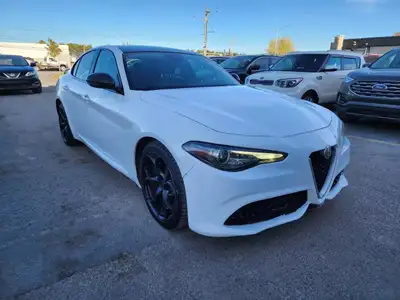 4MKAUTO 514 865 4438 2017 Alfa Romeo Giulia Q4 AWD TIPTRONIC, 4 Cyl. 2.0L Automatique, 152,752 km ce...