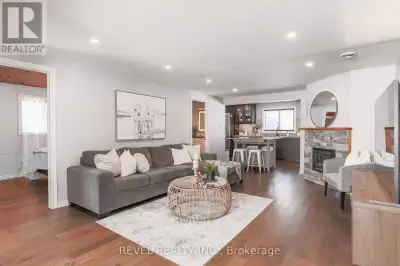 Located just footsteps from the shores of Sturgeon Lake, this fully renovated 2-bedroom, 1-bathroom...
