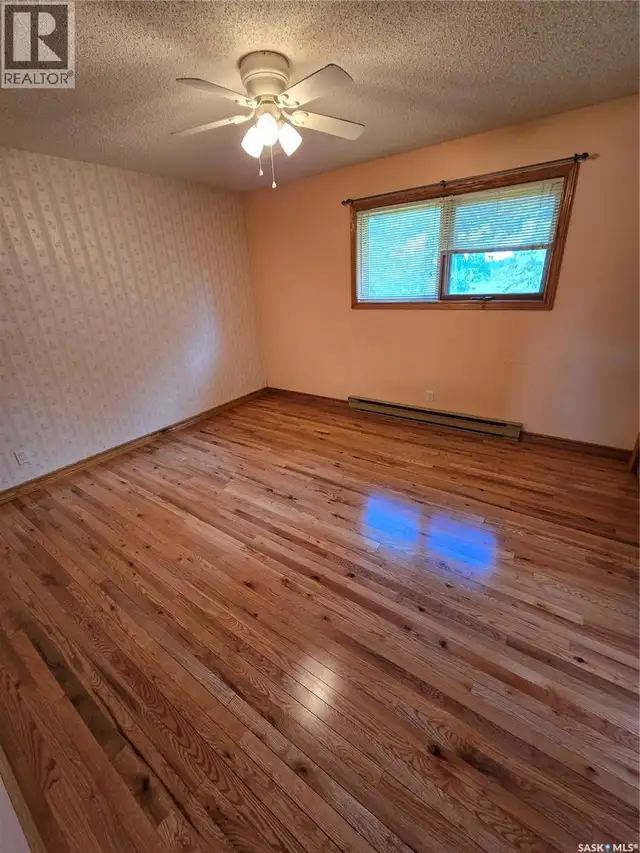 Muchowski Acreage Montmartre, Saskatchewan in Houses for Sale in Regina - Image 24