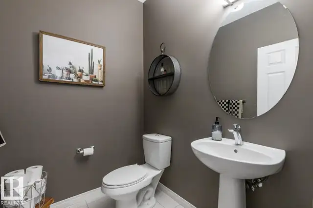 558 STURTZ LI Leduc, Alberta in Houses for Sale in Edmonton - Image 17