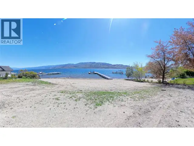 5265 Buchanan Avenue Peachland, British Columbia in Land for Sale in Penticton - Image 4