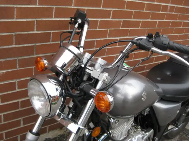2010 Suzuki GZ250 Marauder in Street, Cruisers & Choppers in City of Toronto - Image 12