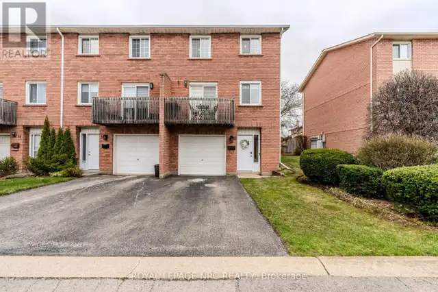 18 - 29 HERITAGE DRIVE Hamilton (Stoney Creek), Ontario62863794227073122