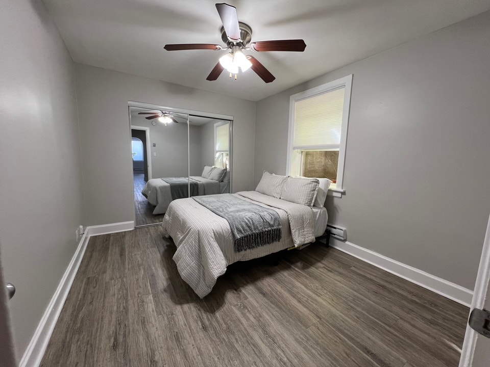 PARKING SPACE INCLUSIVE-LIVERPOOL Apartment 1 Bedroom Guelph 5