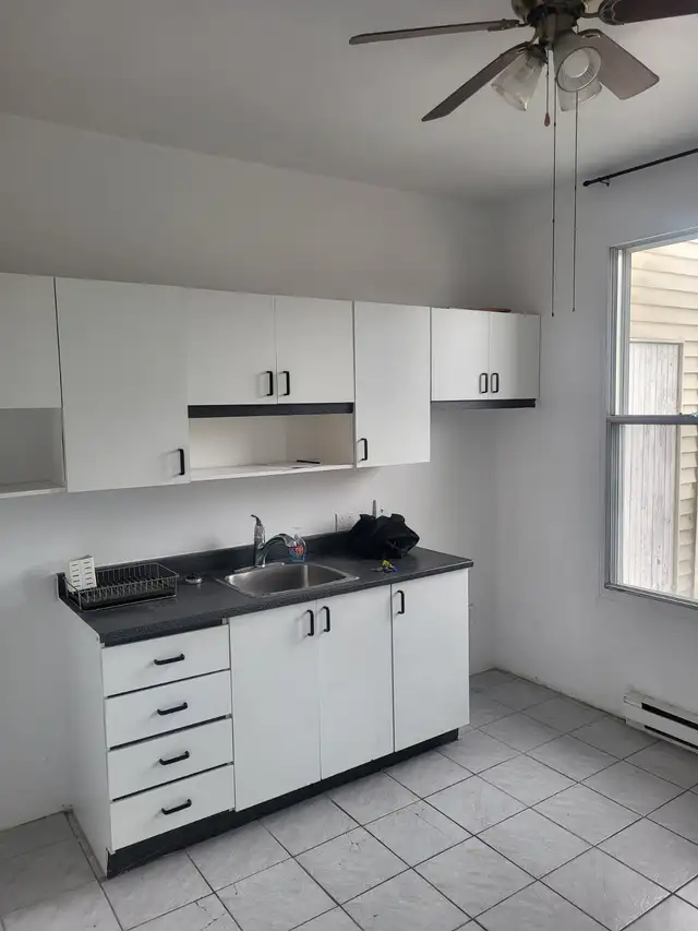 2.5-Bedroom Apartment for Rent on Ethel Street, Verdun — 5 Minutes from De l'Eglise Metro — $875/Month