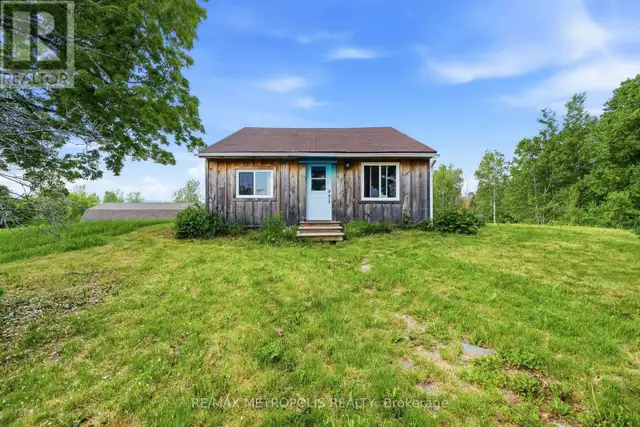 532 MITCHELL ROAD Cramahe, Ontario in Houses for Sale in Trenton - Image 3