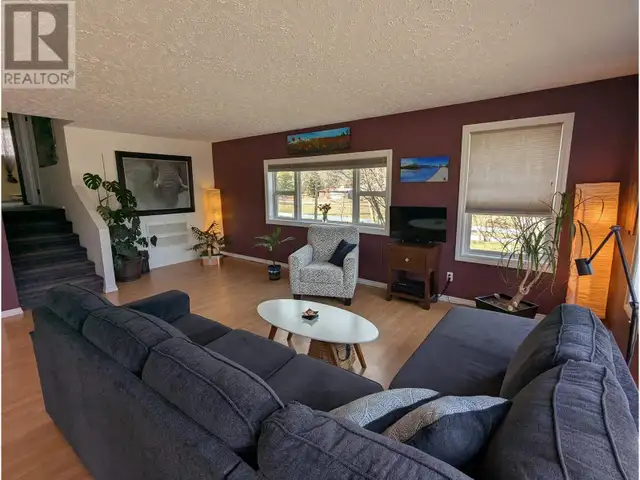 593 COLUMBIA STREET Smithers, British Columbia in Houses for Sale in Smithers - Image 10