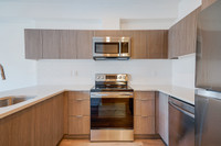 Metro comprises of four 6-storey buildings near Downtown Surrey. In these beautiful apartments build... (image 2)