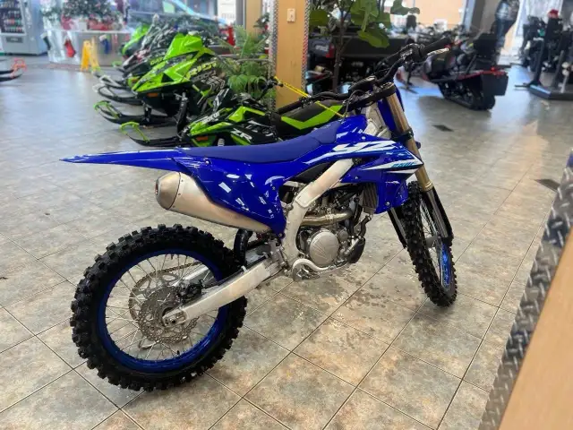 2025 YAMAHA YZ250F in Dirt Bikes & Motocross in Saguenay - Image 3