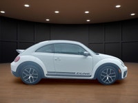 Price includes $1,000 finance credit. Price does not include fees or taxes. Experience the unique ch... (image 4)