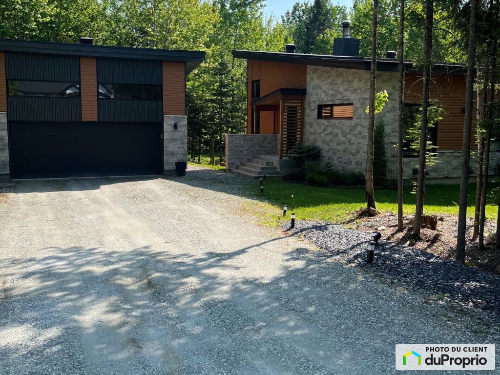 $1,059,900 - Bungalow for sale in Eastman — photo 3
