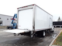 2018 FREIGHTLINER/MERCEDES M2 106 Refrigerated Truck - Automatic transmission-33000 GVW. 2018 Freigh... (image 5)