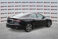 Command attention and navigate with confidence in this striking 2023 Nissan Maxima SL. Presented in... (image 5)