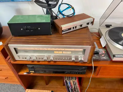 Technics by Panasonic stereo receiver SA5570, View more
