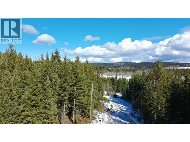 2655 BUNTING LAKE ROAD 150 Mile House, British Columbia in Land for Sale in Williams Lake - Image 7