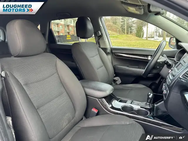 2014 KIA Sorento LX in Cars & Trucks in Mission - Image 20