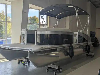 GENERAL: 225 Chassis 2-25in. DIA. W/Keel. 90 ELPT CT 4S EFI. Battery Disconnect Switch Single (1 Tra...