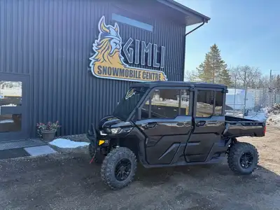 Great condition recent trade Serviced and ready to go, call Gimli Snowmobile Centre 204-642-7017 Onl...