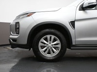 The Mitsubishi RVR is a compact SUV that blends sporty style with everyday practicality. With excell... (image 4)