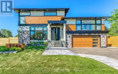 1222 MONTCLAIR DRIVE Oakville (CP College Park), Ontario
