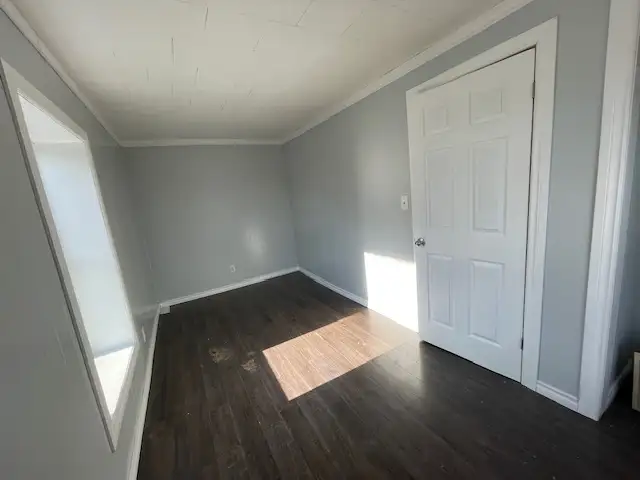 38 Octavia Street - 3 Bedroom Unit for Rent in Long Term Rentals in Belleville - Image 13