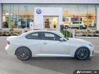 This BMW 2 Series delivers a Intercooled Turbo Premium Unleaded I-4 2.0 L/122 engine powering this A... (image 5)