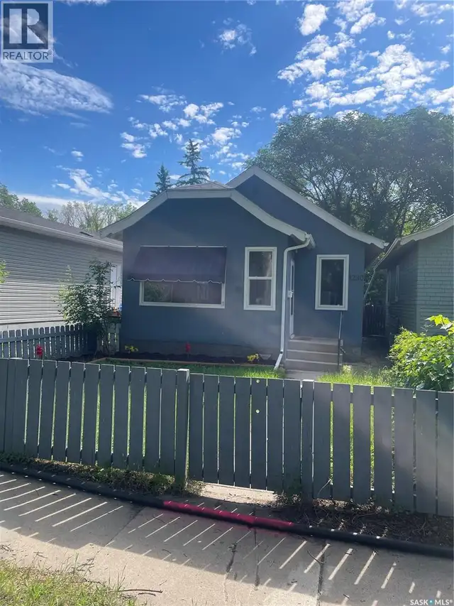 1230 E AVENUE N Saskatoon, Saskatchewan in Houses for Sale in Saskatoon - Image 37