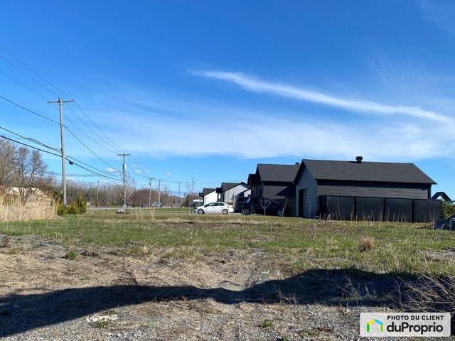 $249,900 - Arable Land for sale in St-Hyacinthe — photo 1