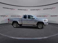 Built for real Canadian roads and real workdays, this 2016 Toyota Tacoma SR5 Access Cab 4WD is a sma... (image 8)