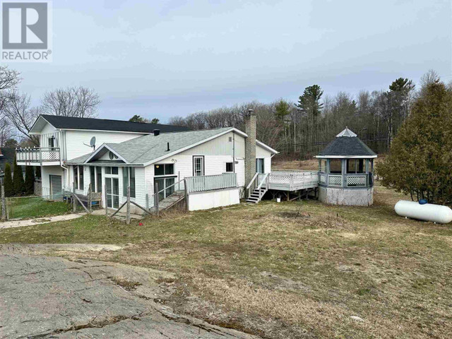 4054 Highway 17 Spragge, Ontario in Houses for Sale in Sudbury - Image 3