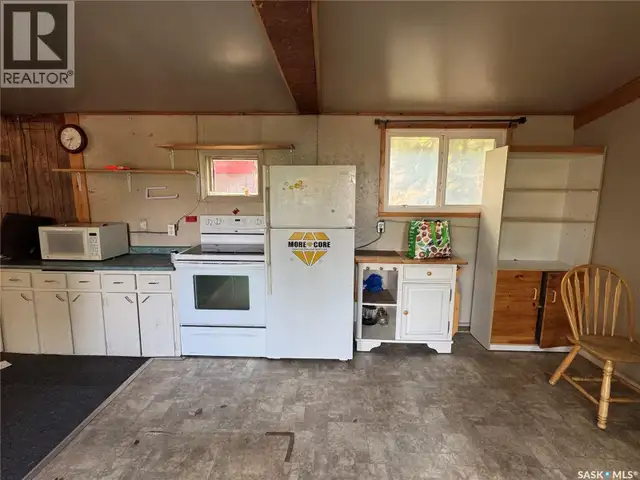 87 Wadin DRIVE Northern Admin District, Saskatchewan in Houses for Sale in La Ronge - Image 5