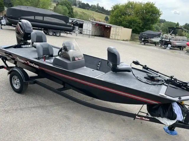 2024 Tracker Bass Tracker Classic XL Fishing Boat in Powerboats & Motorboats in Prince Albert - Image 5