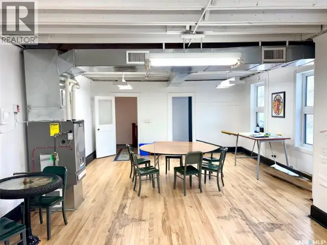 29 Sixth AVENUE N Yorkton, Saskatchewan in Commercial & Office Space for Sale in Regina - Image 14