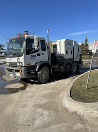 2009 Schwarze M6000 Twin Engine Mechanical Sweeper