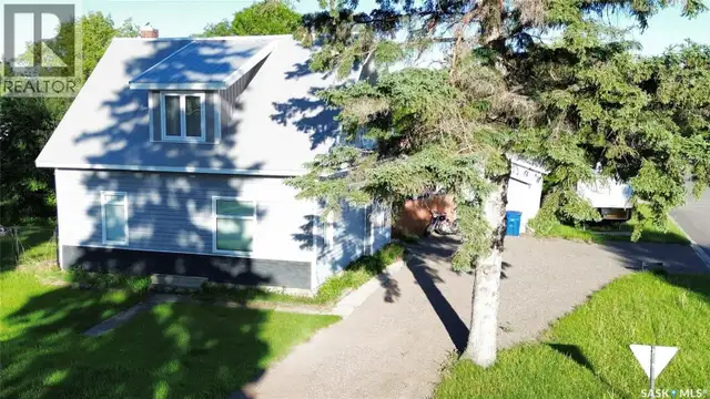301 Pelly STREET Rocanville, Saskatchewan in Houses for Sale in Regina - Image 3