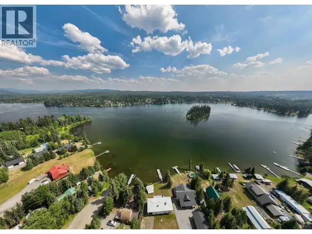 7568 BURGESS ROAD Deka Lake / Sulphurous / Hathaway Lakes, Briti in Houses for Sale in 100 Mile House - Image 9