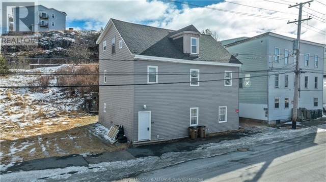 64 Saint John Saint John, New Brunswick in Houses for Sale in Saint John - Image 3