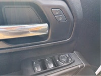 Excellent condition with a clean carfax Chevrolet Silverado 2500 HD 4x4 crew cab Long Box! This 2500... (image 7)