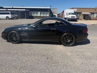 All vehicles come with a full vehicle History Report, ask to see it! 2005 Mercedes-Benz SL Retractab... (image 6)