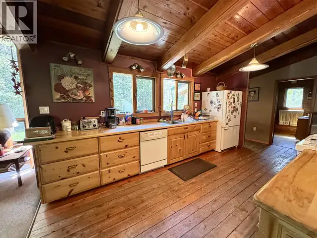 3177 W WESTLUND ROAD McBride, British Columbia in Houses for Sale in Quesnel - Image 20