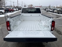 Shaw GMC Chevrolet Buick This particular low mileage DEMO 2025 GMC Sierra 2500HD Pro Crew Cab Standa... (image 4)