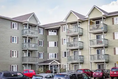 Current Promotions: Resident Insurance Included This four-storey building offers 110 one and two-bed...