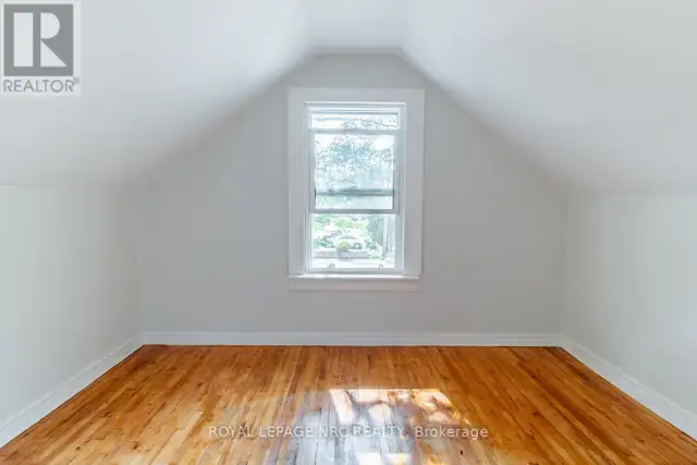 29 ERIE STREET Port Colborne (Main Street), Ontario in Houses for Sale in St. Catharines - Image 36