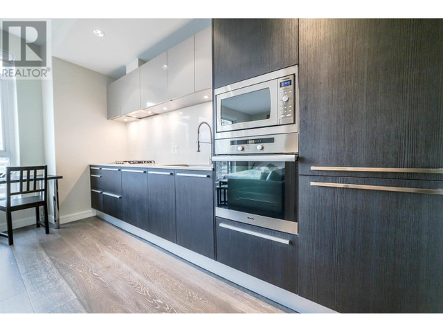 904 1221 BIDWELL STREET Vancouver, British Columbia in Condos for Sale in Vancouver - Image 2