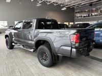 ADAPTIVE CRUISE CONTROL, BACK-UP CAMERA, HEATED FRONT SEATS Pondering the call of unbeaten paths or... (image 9)