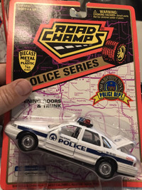 1/43 DIECAST ROAD CHAMPS POLICE SERIES EDITIONS  NEW MEGA RARE